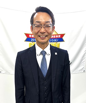 三宅 秀信